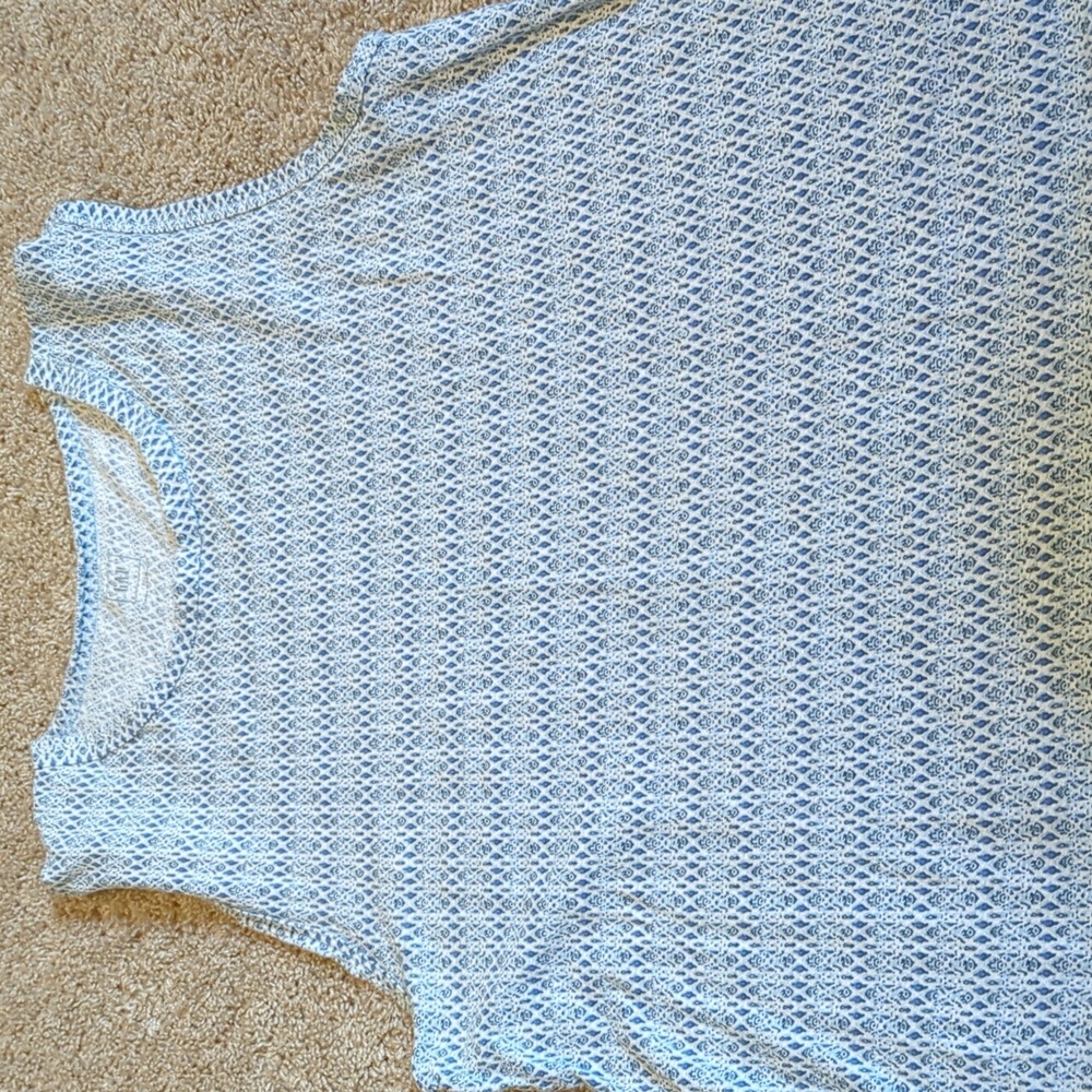Sleeveless Shirt